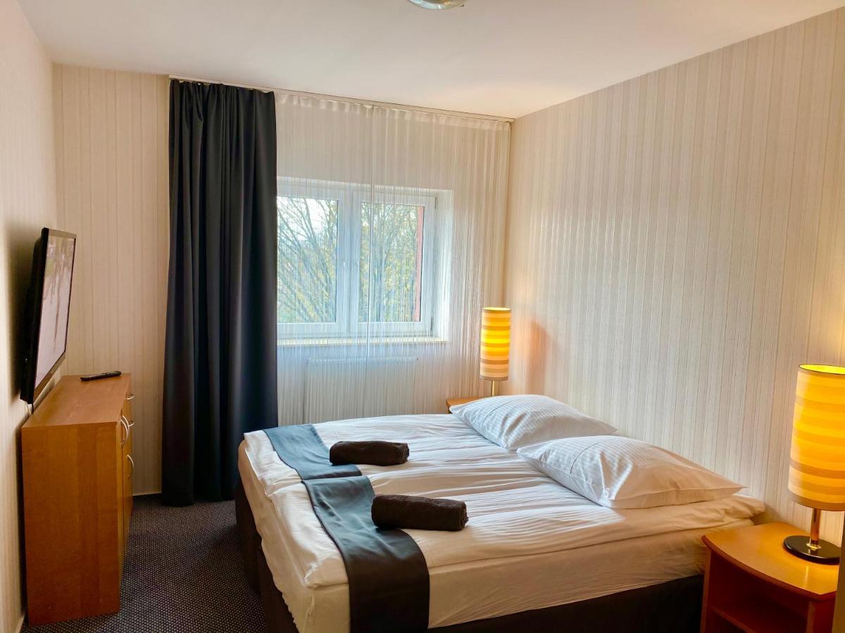 Las Slupski Premium Business Apartament Nr 7 Wifi Netflix Smart Tv50 Two Bedrooms Two Extra Large Double Beds Up To 6 People Full Pleasure Quality Stay (Adults Only) Екстер'єр фото