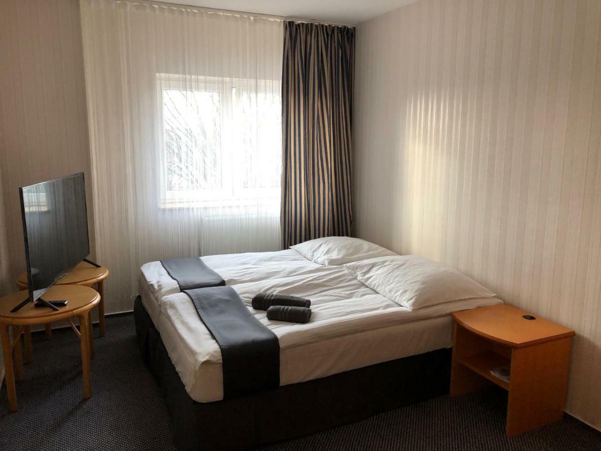 Las Slupski Premium Business Apartament Nr 7 Wifi Netflix Smart Tv50 Two Bedrooms Two Extra Large Double Beds Up To 6 People Full Pleasure Quality Stay (Adults Only) Екстер'єр фото